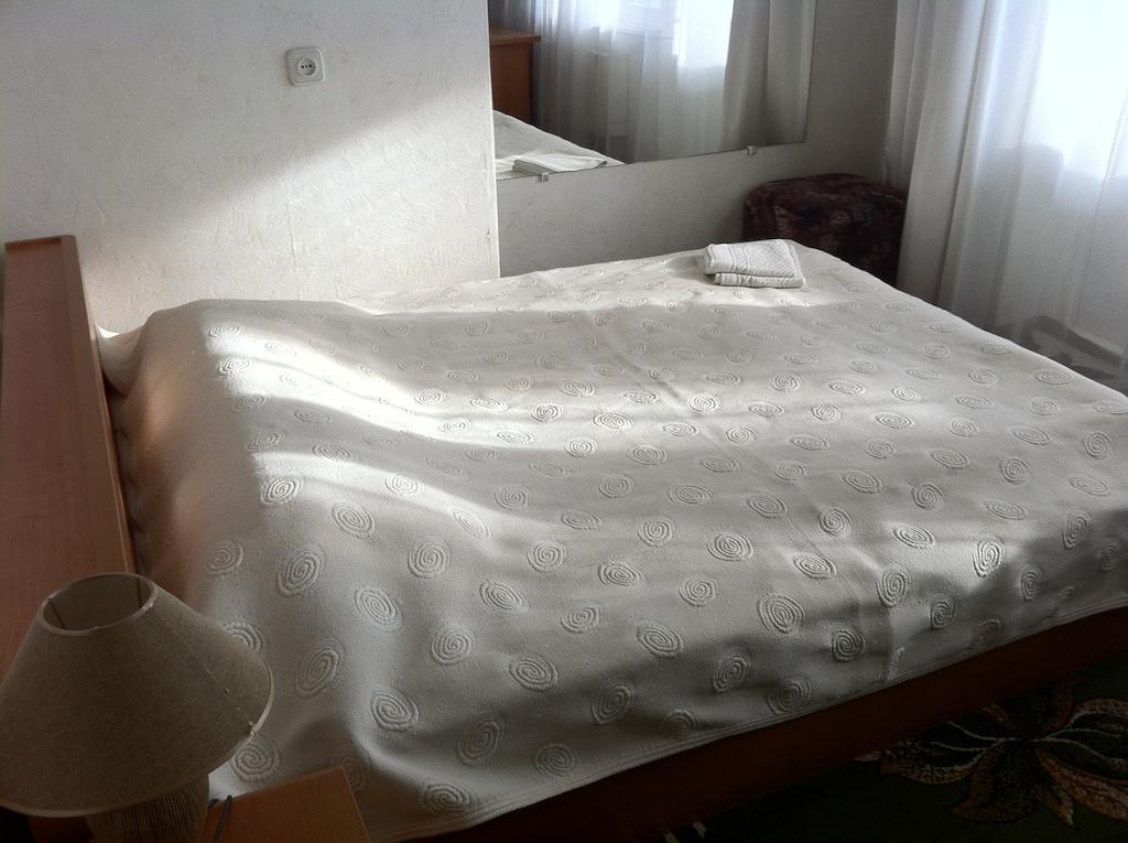 Hotel Privatviesnica Zvaigzne à Jūrkalne Extérieur photo