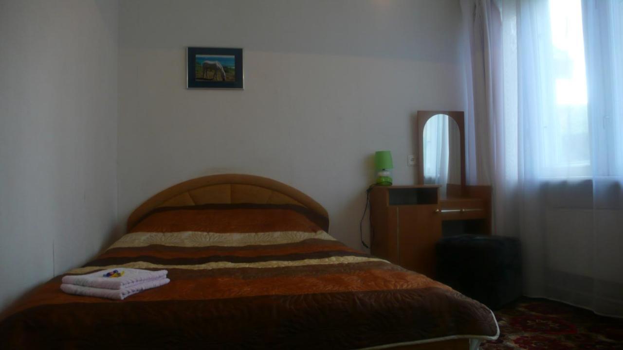 Hotel Privatviesnica Zvaigzne à Jūrkalne Chambre photo